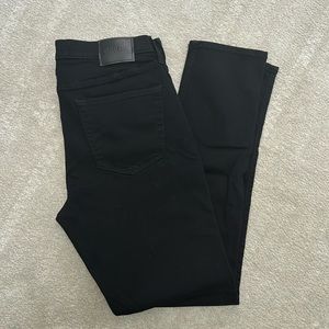 NWOT - Men’s Holister Athletic Skinny Jeans